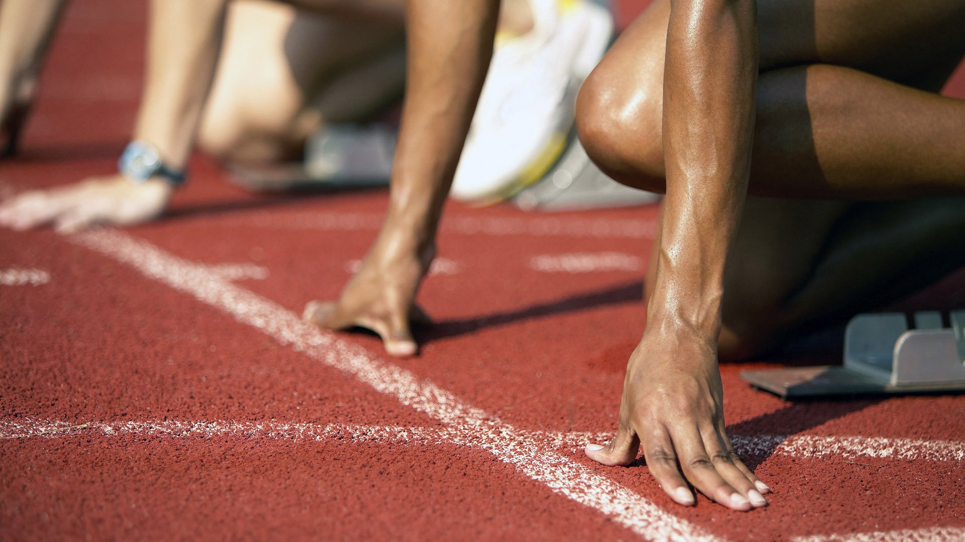 球员在国家队中凭借出色表现进入国际球探视野，球员国家队进球数